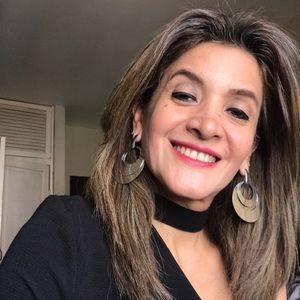 Meet your Posher, Ines